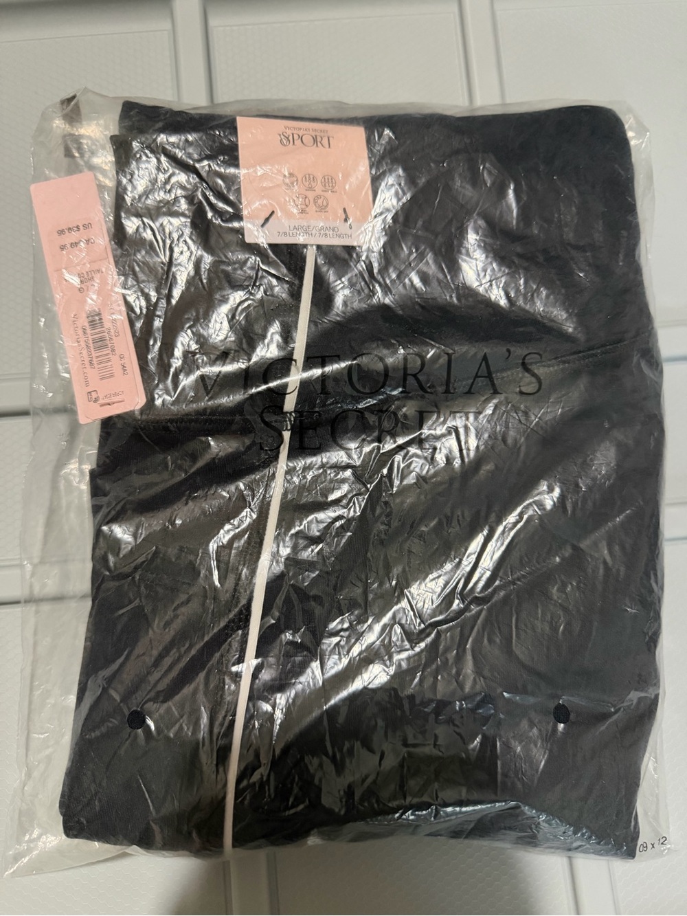 Victoria's Secret Sport 7/8 Length Leggings